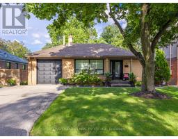 45 HARJOLYN DRIVE, Toronto, Ontario