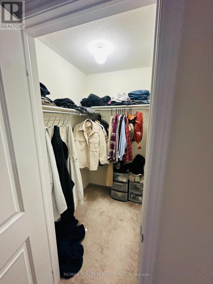 90 Royal Fern Crescent N, Caledon, Ontario  L7C 4G9 - Photo 11 - W12511478