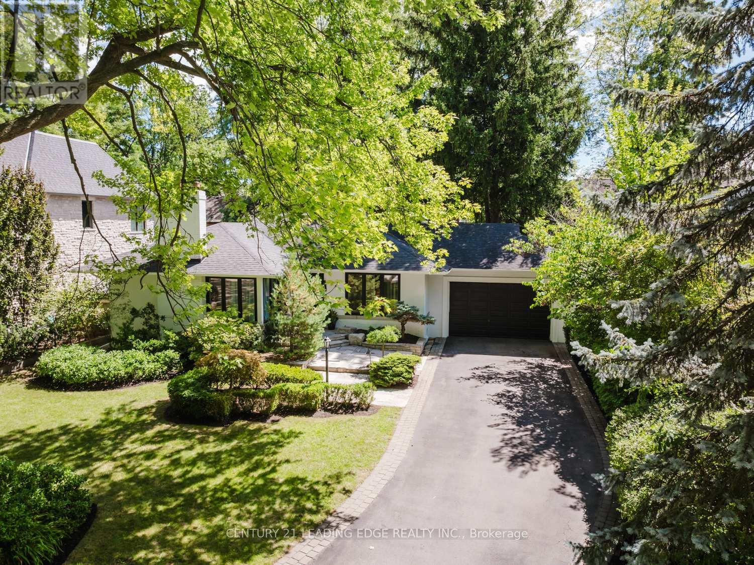 1 ROMNEY ROAD, Toronto, Ontario