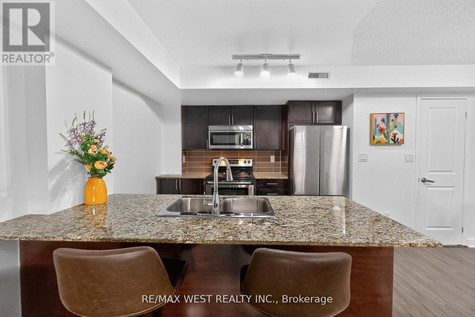 117 - 14 Foundry Avenue, Toronto, Ontario  M6H 0A8 - Photo 29 - W12511530