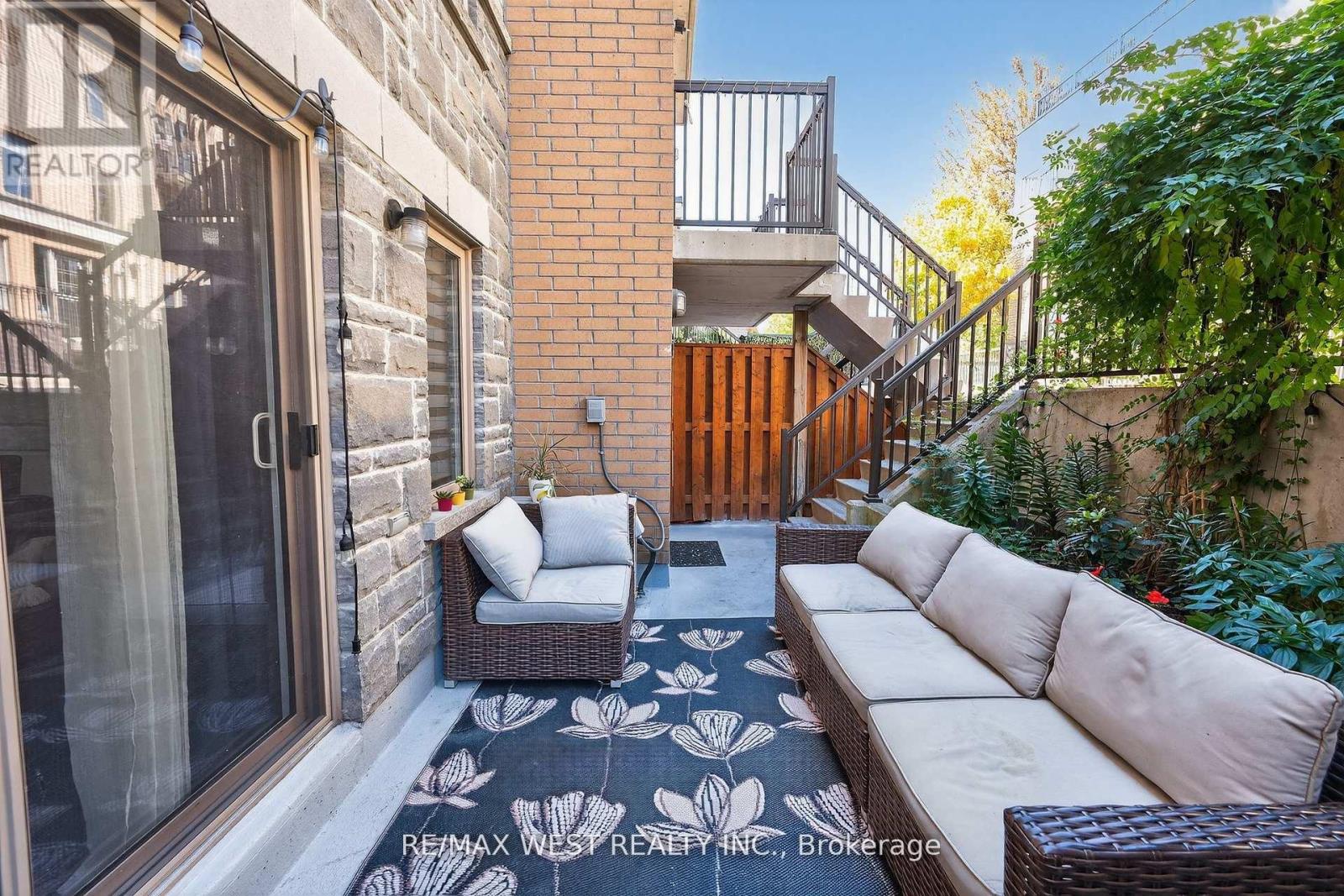 117 - 14 Foundry Avenue, Toronto, Ontario  M6H 0A8 - Photo 8 - W12511530