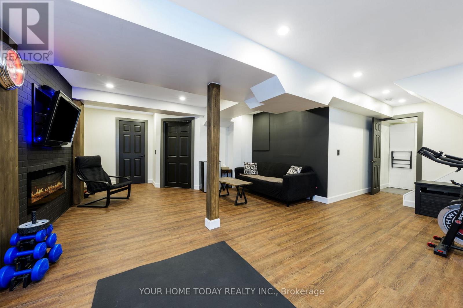 91 Mowat Crescent, Halton Hills, Ontario L7G 6C8 - Photo 30 - W12511572