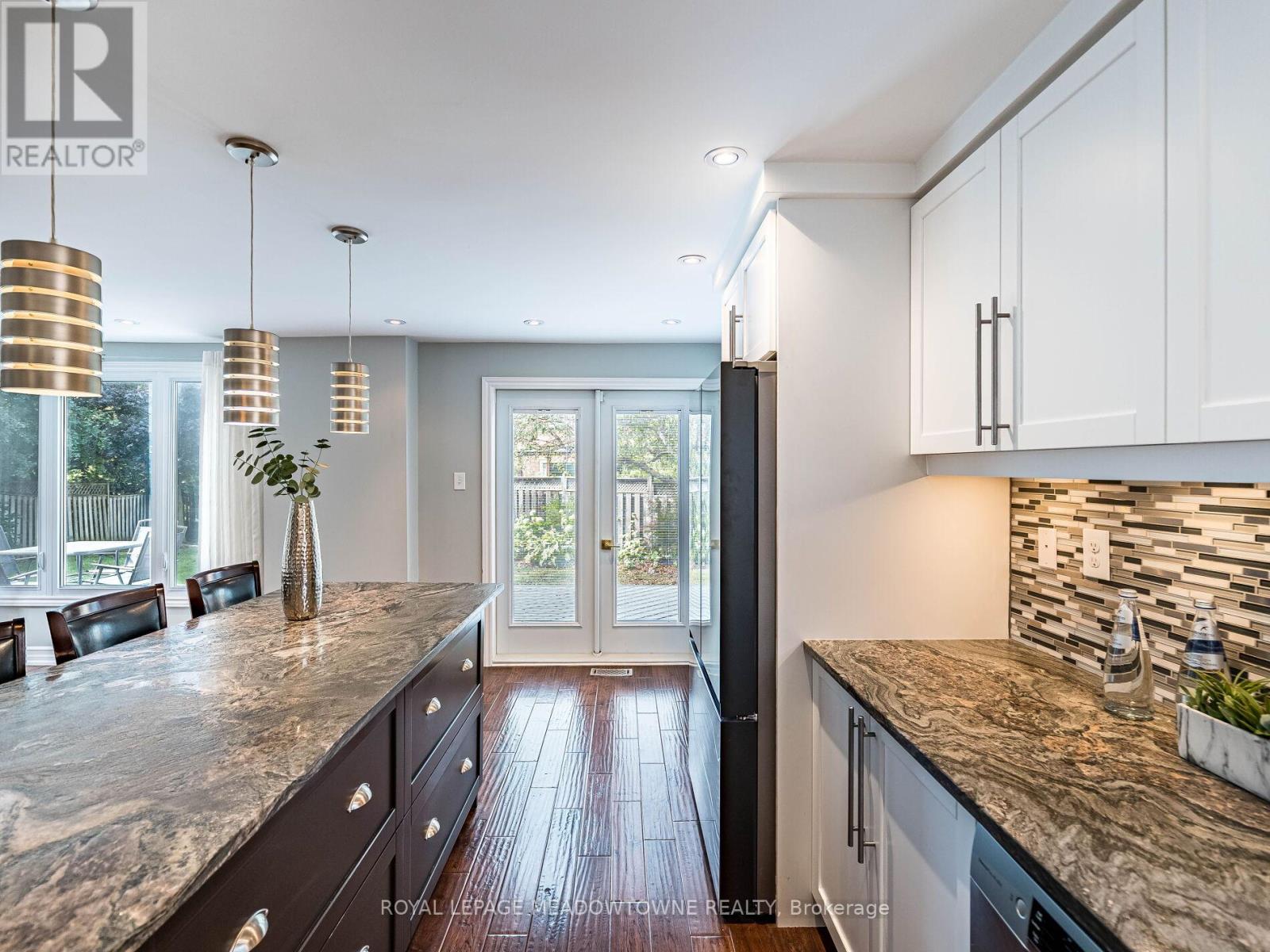 117 Fairglen Avenue, Brampton, Ontario  L6X 1K7 - Photo 22 - W12511574