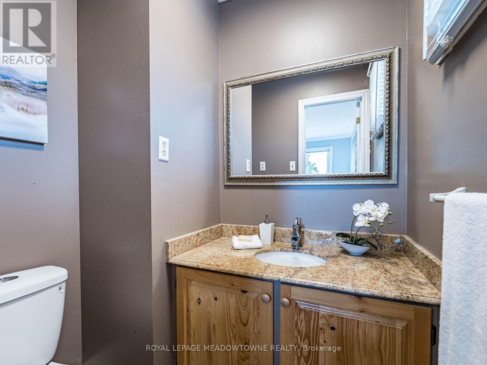 117 Fairglen Avenue, Brampton, Ontario  L6X 1K7 - Photo 28 - W12511574