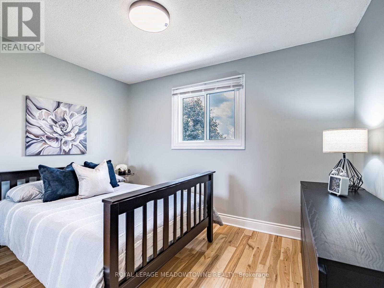 117 Fairglen Avenue, Brampton, Ontario  L6X 1K7 - Photo 32 - W12511574