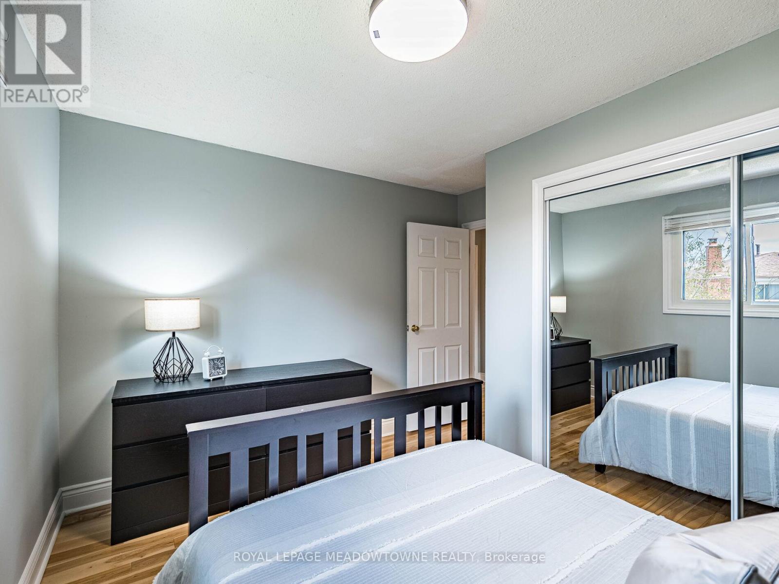 117 Fairglen Avenue, Brampton, Ontario  L6X 1K7 - Photo 35 - W12511574