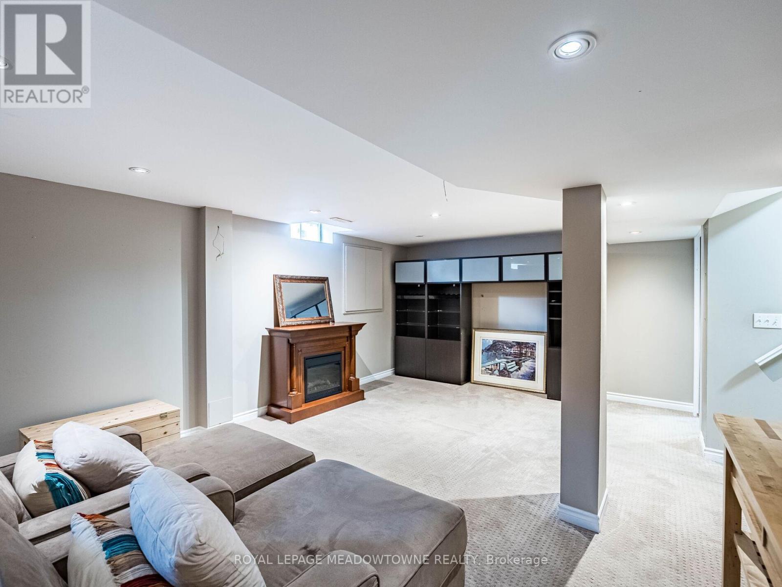 117 Fairglen Avenue, Brampton, Ontario  L6X 1K7 - Photo 37 - W12511574