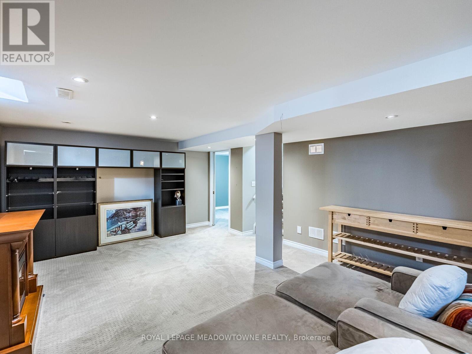 117 Fairglen Avenue, Brampton, Ontario  L6X 1K7 - Photo 38 - W12511574