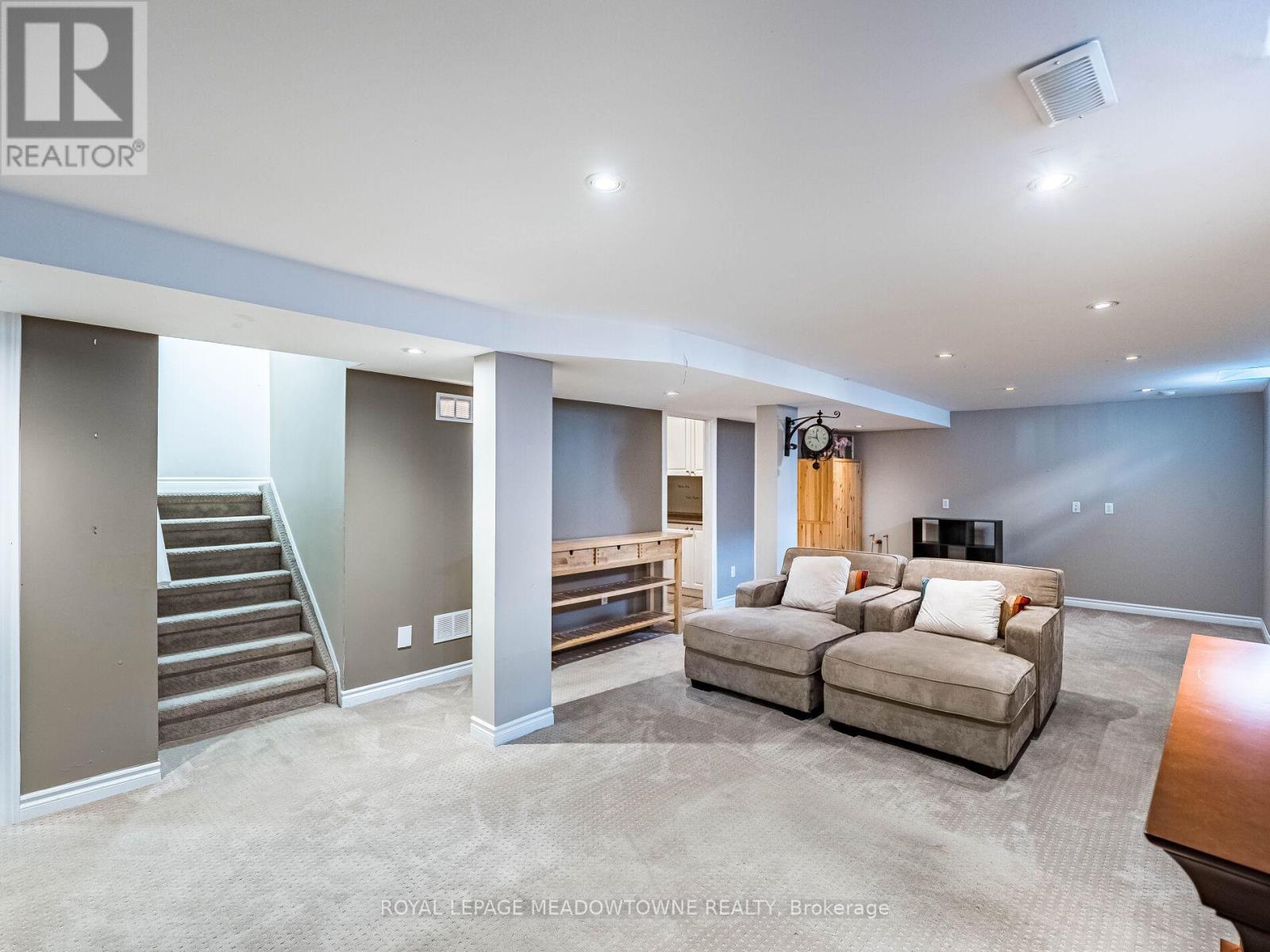 117 Fairglen Avenue, Brampton, Ontario  L6X 1K7 - Photo 39 - W12511574