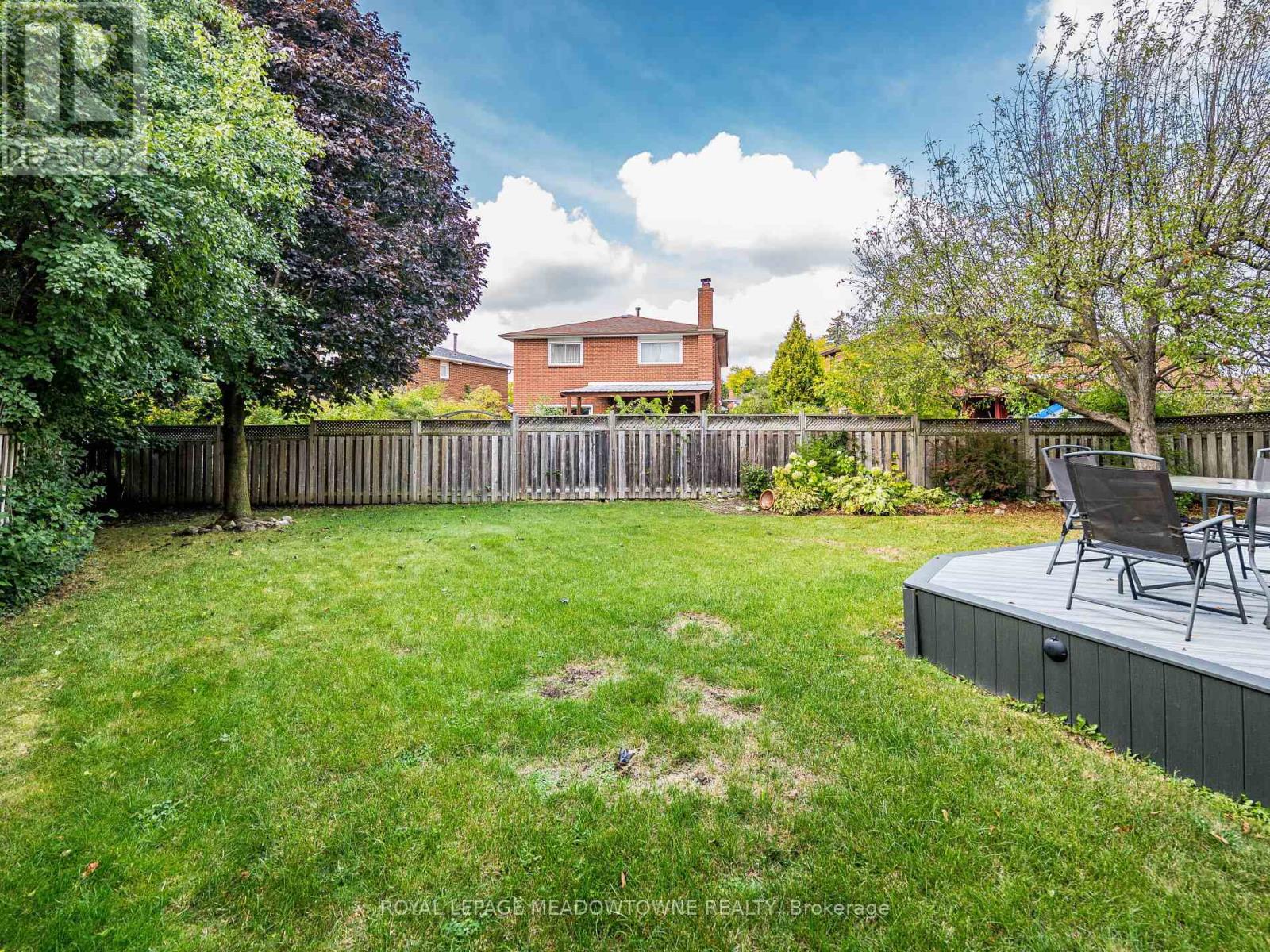 117 Fairglen Avenue, Brampton, Ontario  L6X 1K7 - Photo 48 - W12511574