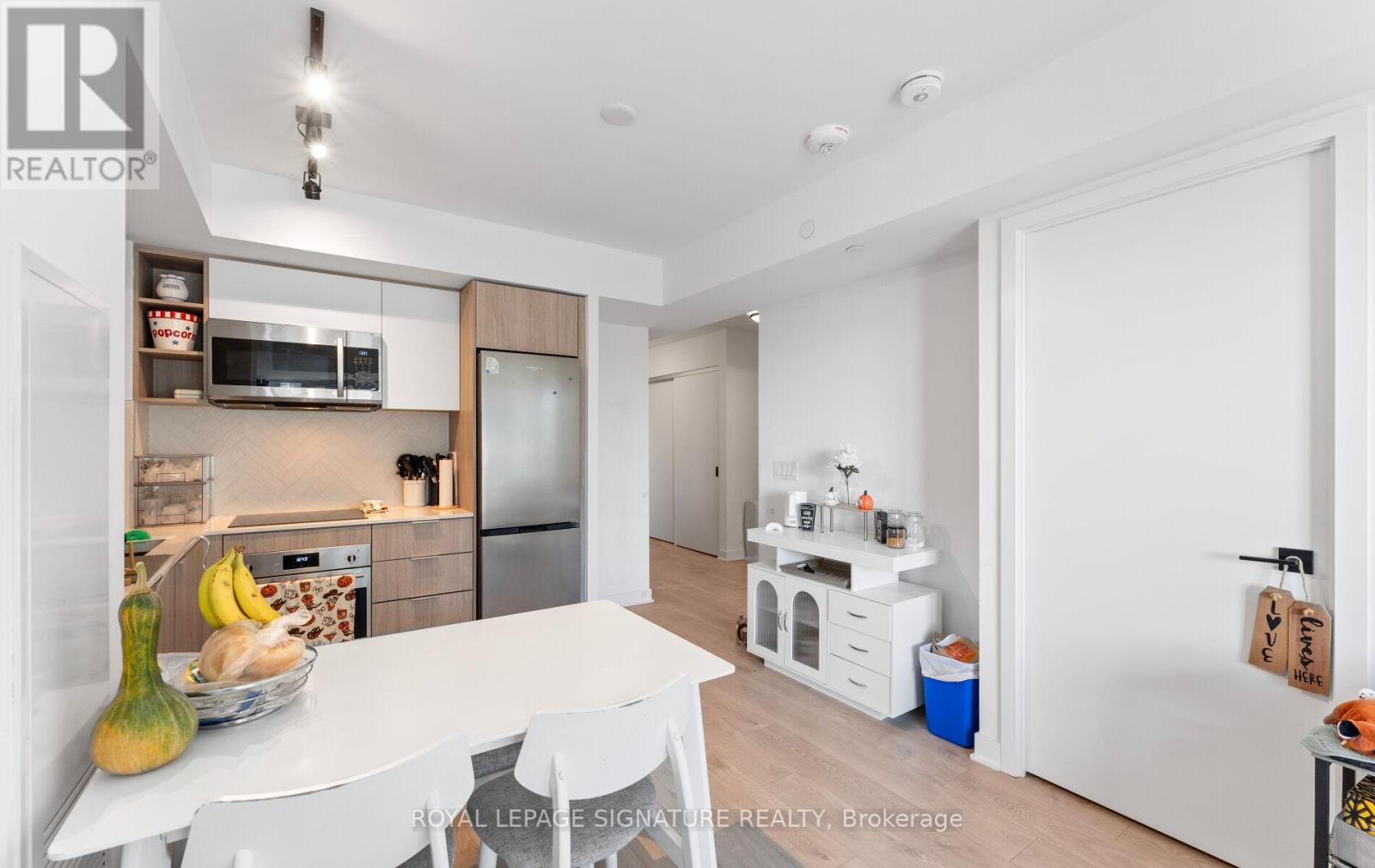 408 - 36 Zorra Street, Toronto, Ontario  M8Z 4Z7 - Photo 16 - W12511594