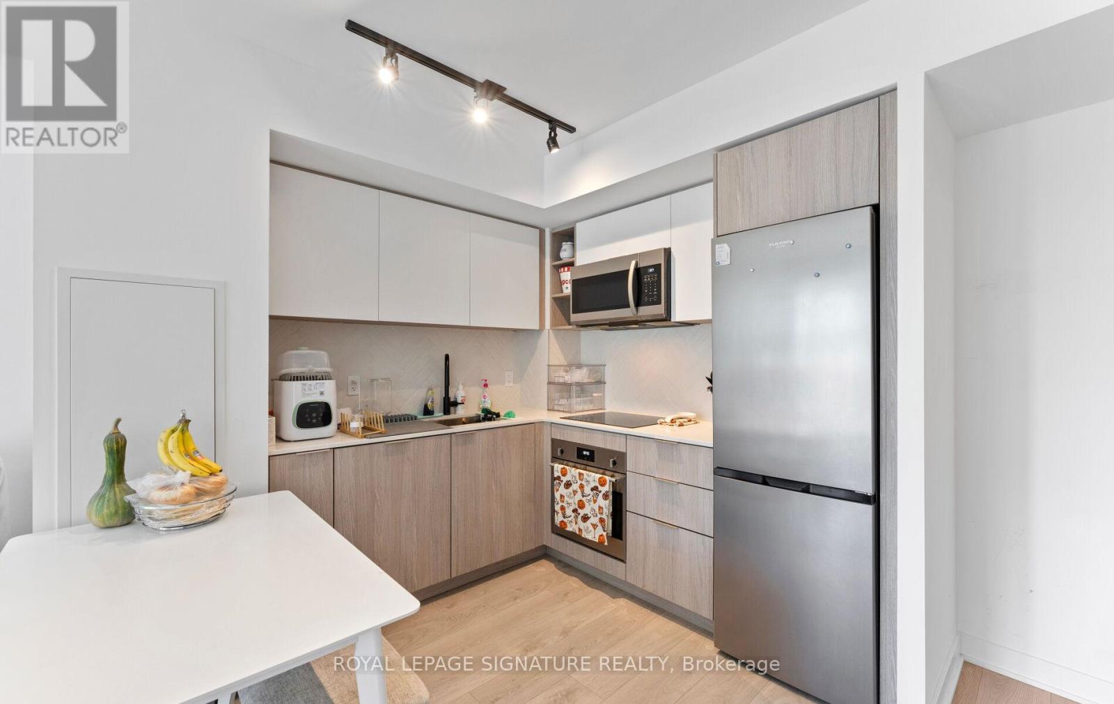 408 - 36 Zorra Street, Toronto, Ontario  M8Z 4Z7 - Photo 18 - W12511594