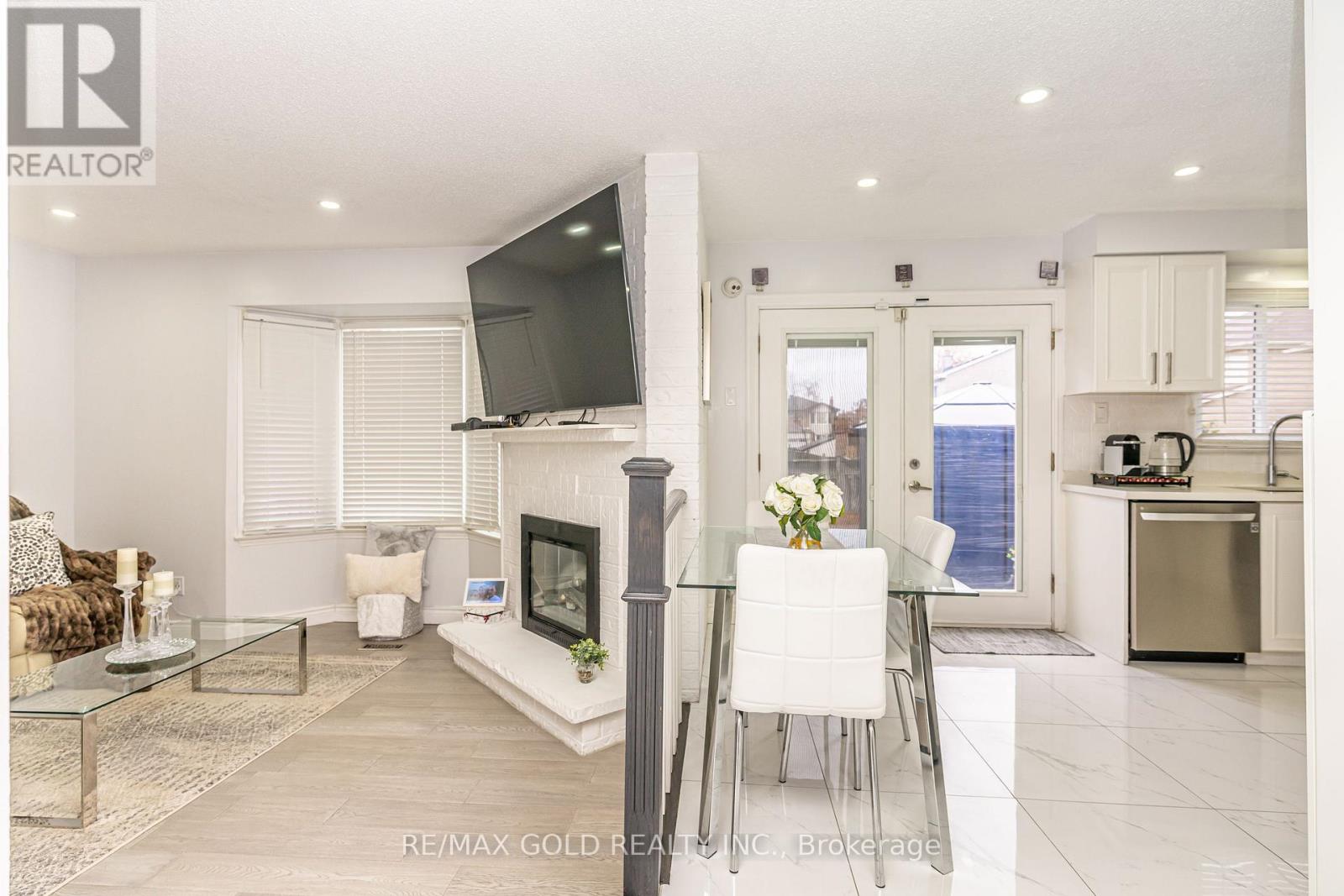 29 Nickel Crescent, Brampton, Ontario  L6S 4V9 - Photo 12 - W12511598