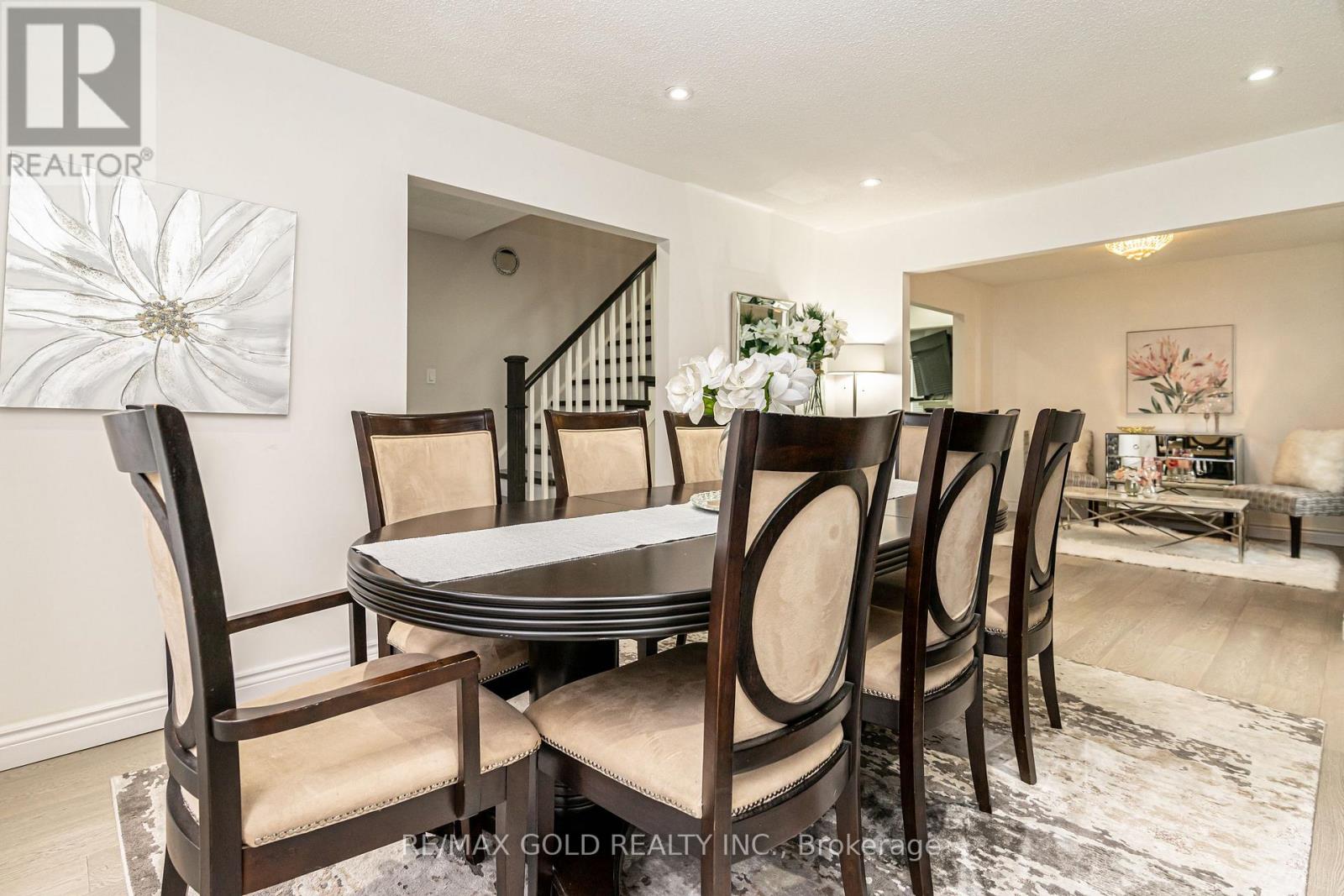 29 Nickel Crescent, Brampton, Ontario  L6S 4V9 - Photo 7 - W12511598