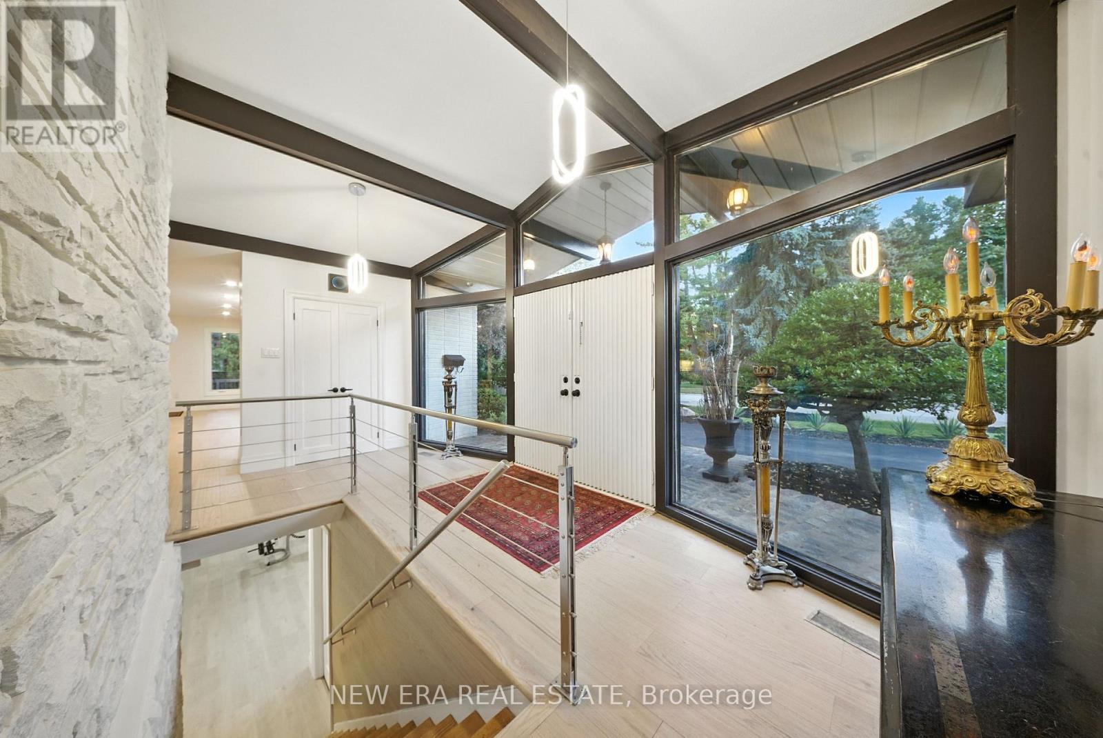 625 Sir Richard's Road, Mississauga, Ontario  L5C 1A3 - Photo 20 - W12511606