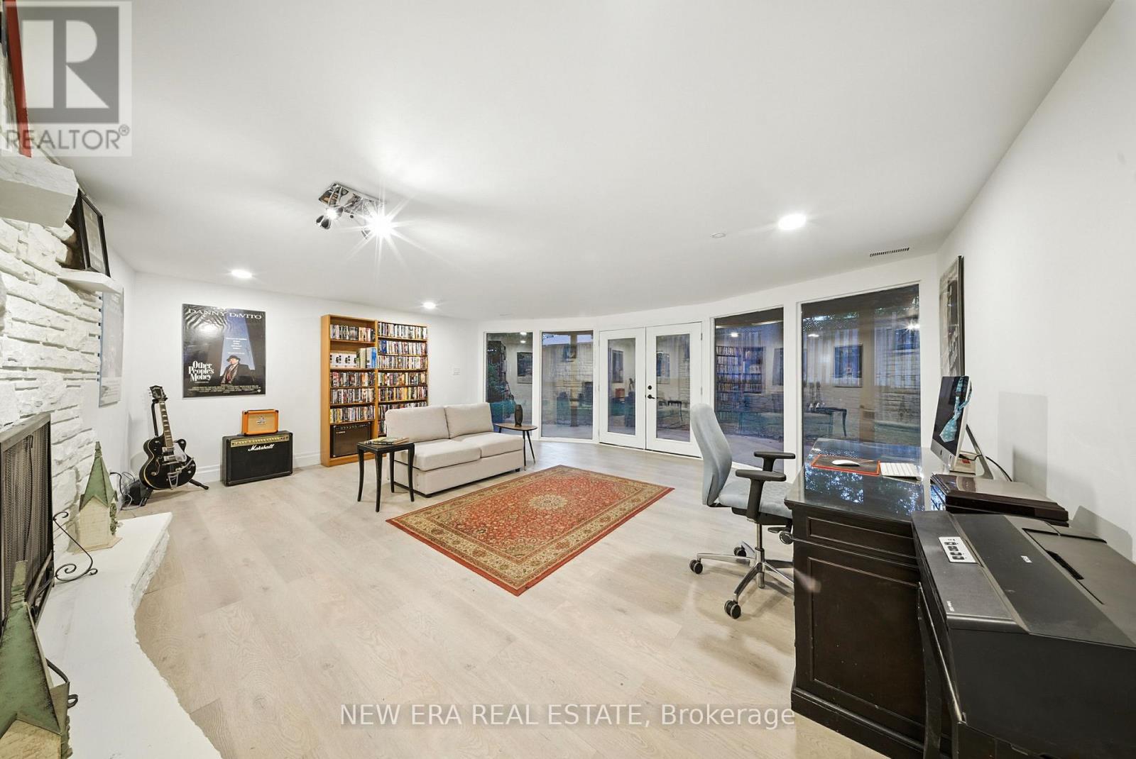 625 Sir Richard's Road, Mississauga, Ontario  L5C 1A3 - Photo 31 - W12511606