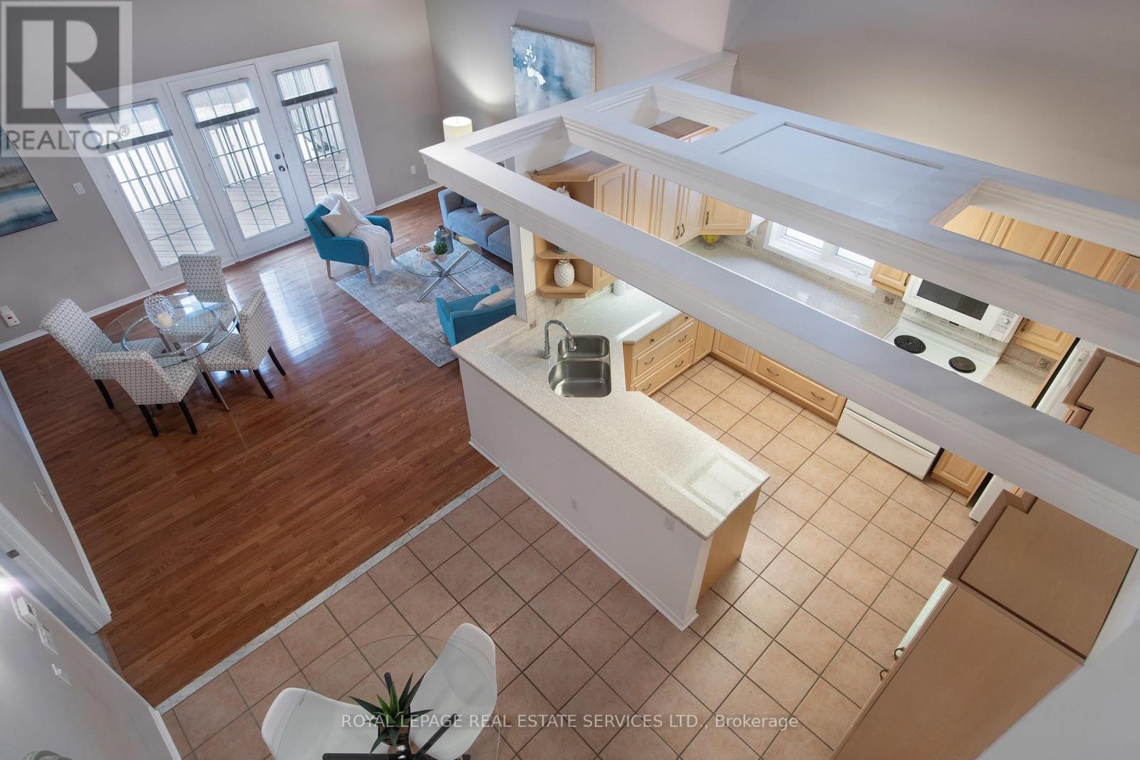 21 - 1010 Cristina Court, Mississauga, Ontario  L5J 4T7 - Photo 26 - W12511614