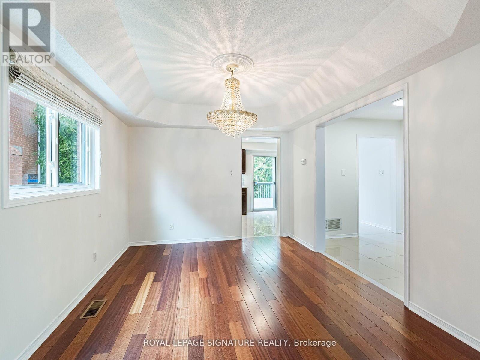 86 Valonia Drive, Brampton, Ontario L6V 4K1 - Photo 10 - W12511632