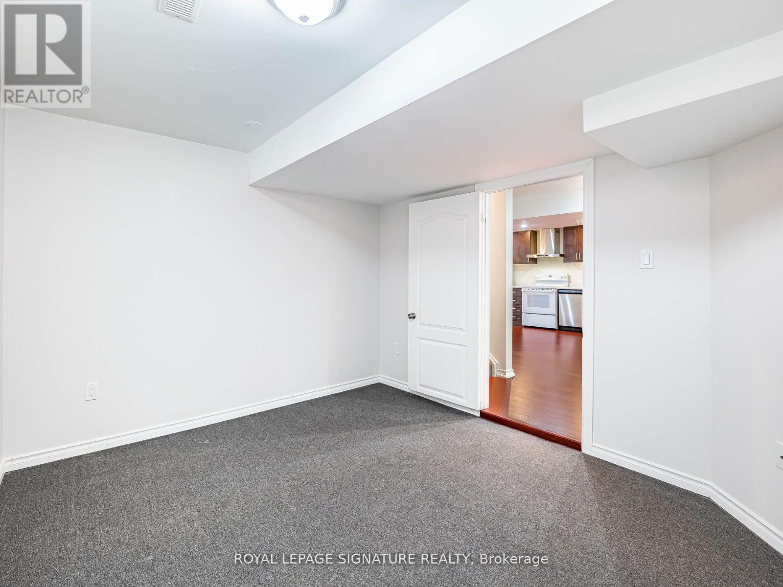 86 Valonia Drive, Brampton, Ontario L6V 4K1 - Photo 42 - W12511632