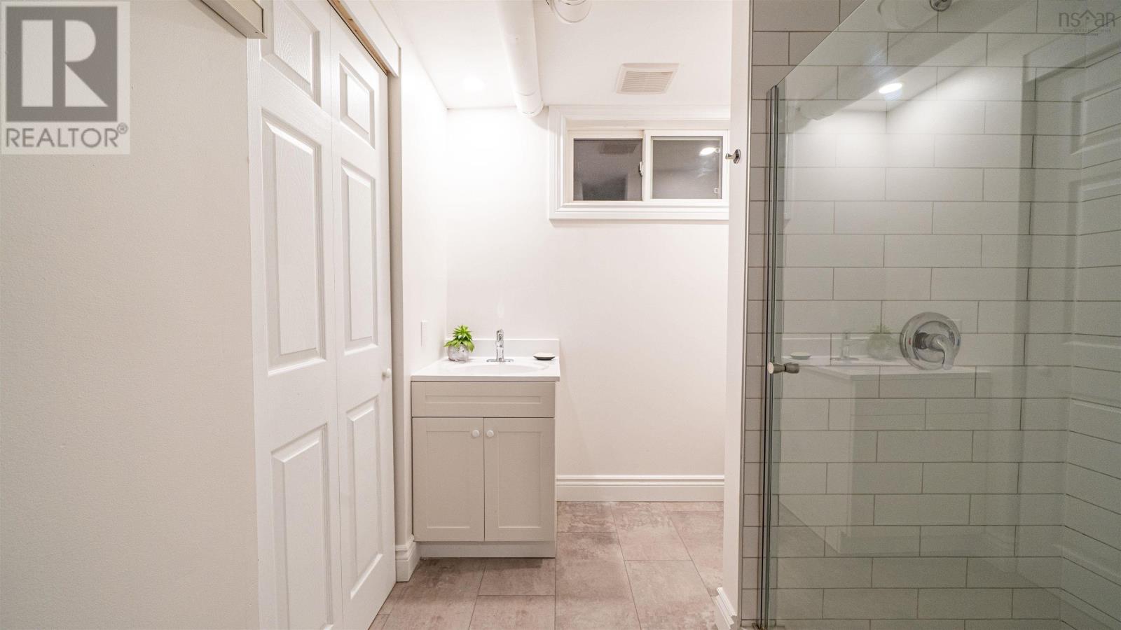 15 Birchwood Terrace, Dartmouth, Nova Scotia  B3A 3W2 - Photo 33 - 202527242