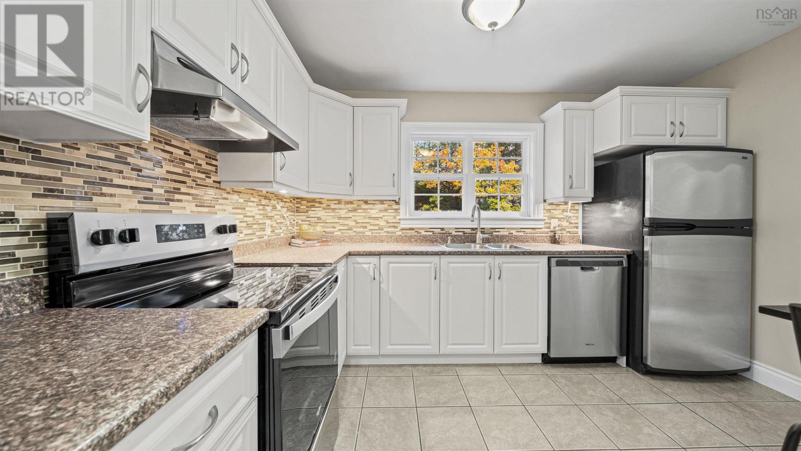 15 Birchwood Terrace, Dartmouth, Nova Scotia  B3A 3W2 - Photo 4 - 202527242