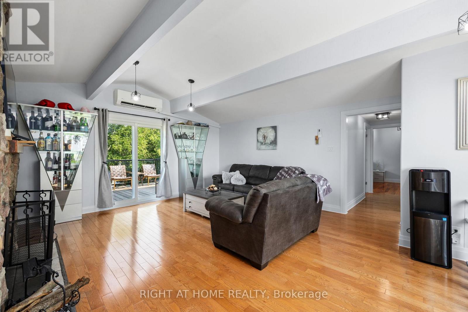 4670 County Road 1 Road, Prince Edward County, Ontario  K0K 1T0 - Photo 17 - X12511336