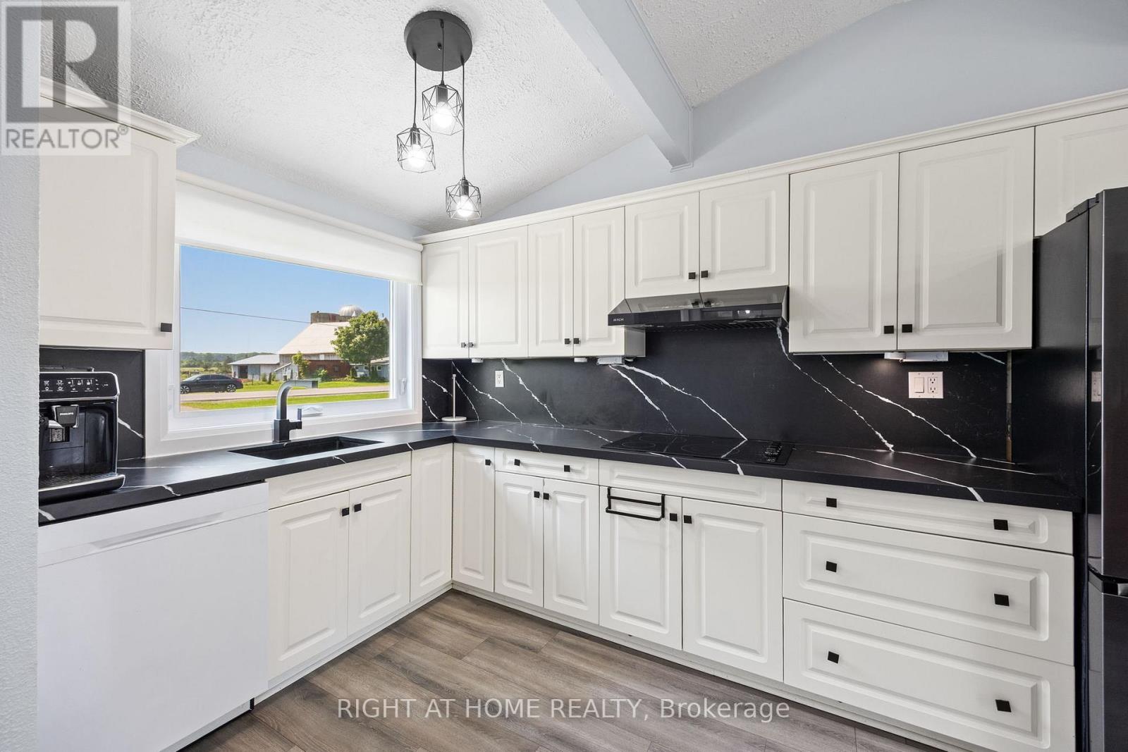 4670 County Road 1 Road, Prince Edward County, Ontario  K0K 1T0 - Photo 23 - X12511336