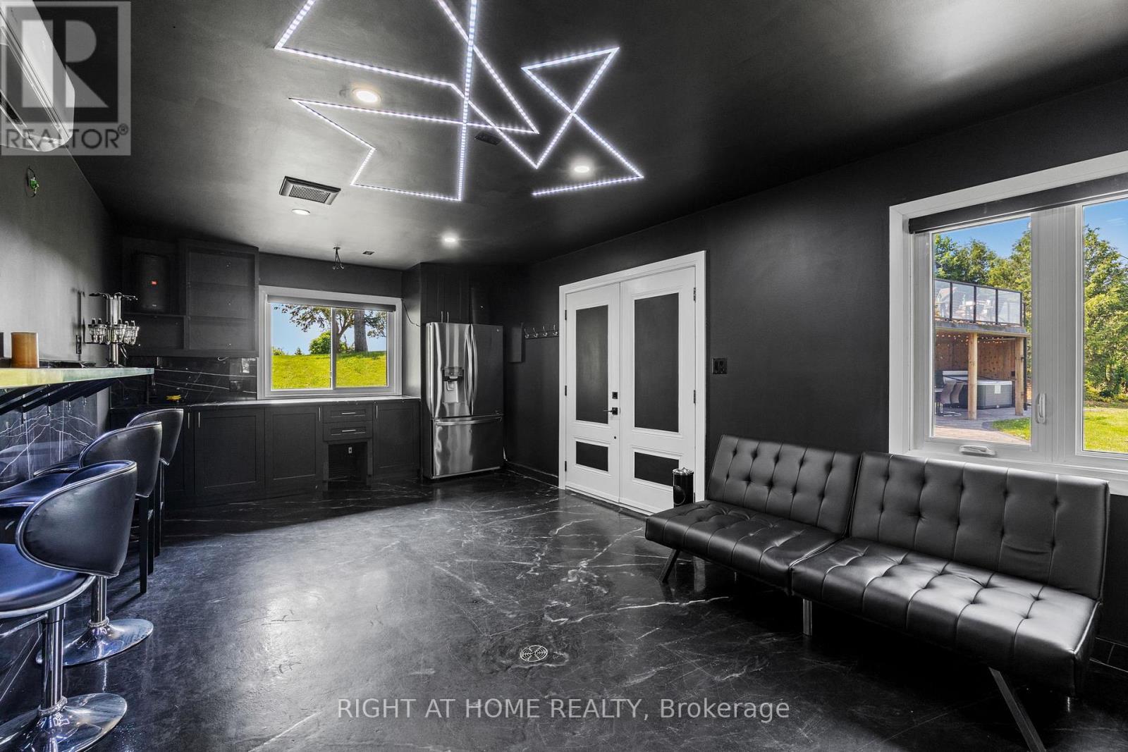 4670 County Road 1 Road, Prince Edward County, Ontario  K0K 1T0 - Photo 37 - X12511336