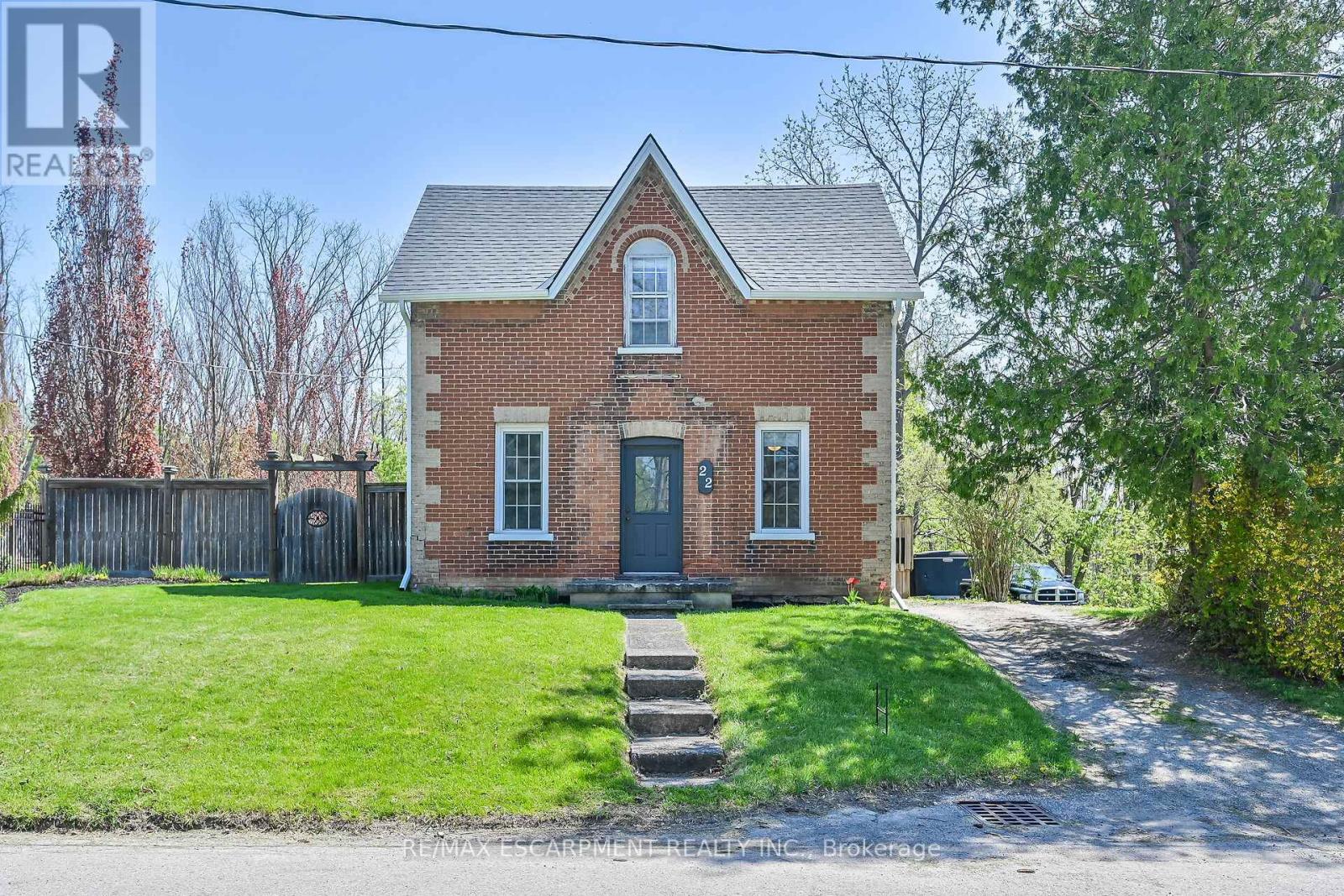 22 Tolhurst Avenue, Brant, Ontario  N0E 1N0 - Photo 42 - X12511396