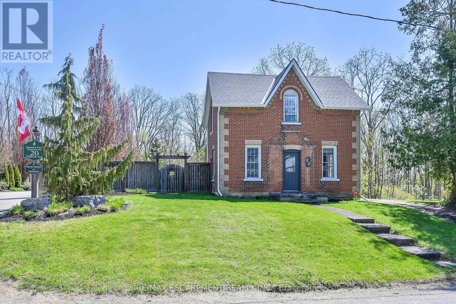 22 Tolhurst Avenue, Brant, Ontario  N0E 1N0 - Photo 43 - X12511396