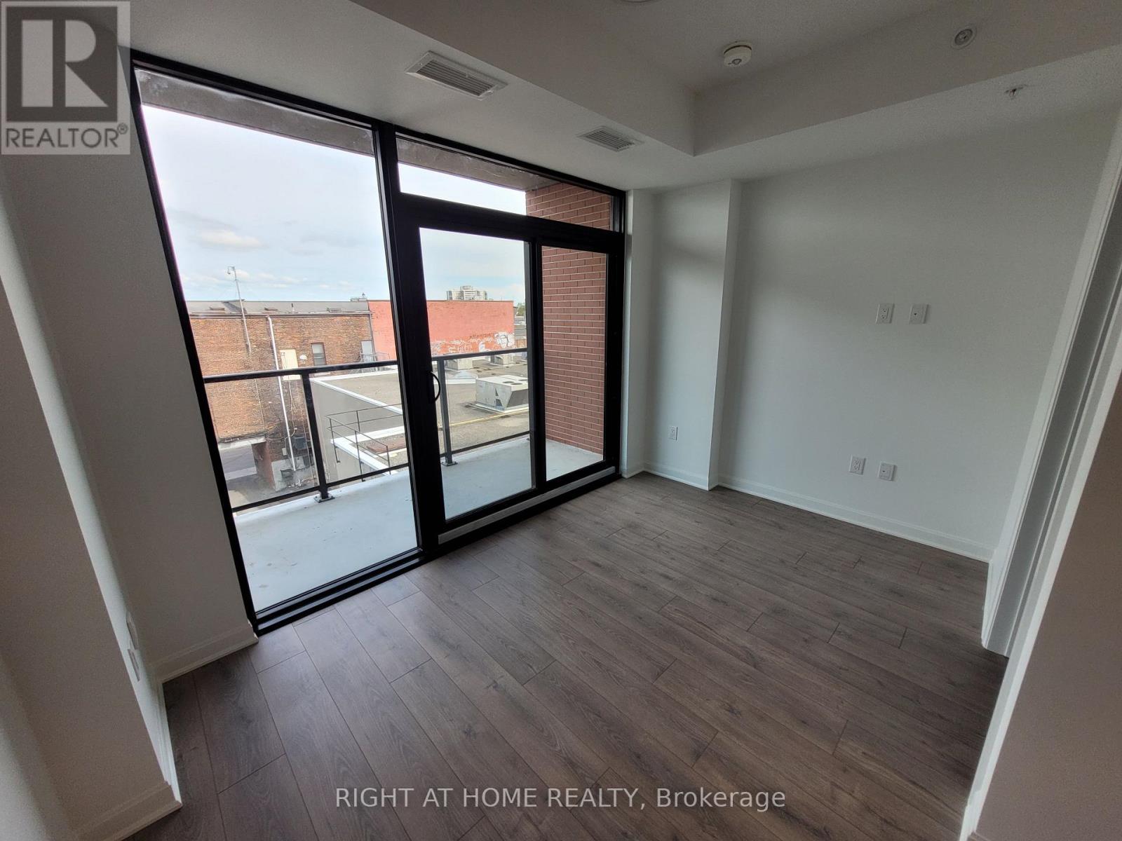 406 - 223 Princess Street, Kingston, Ontario  K7L 1B3 - Photo 14 - X12511464