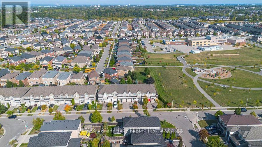 70 Vinton Road, Hamilton, Ontario  L9K 0G6 - Photo 29 - X12511532