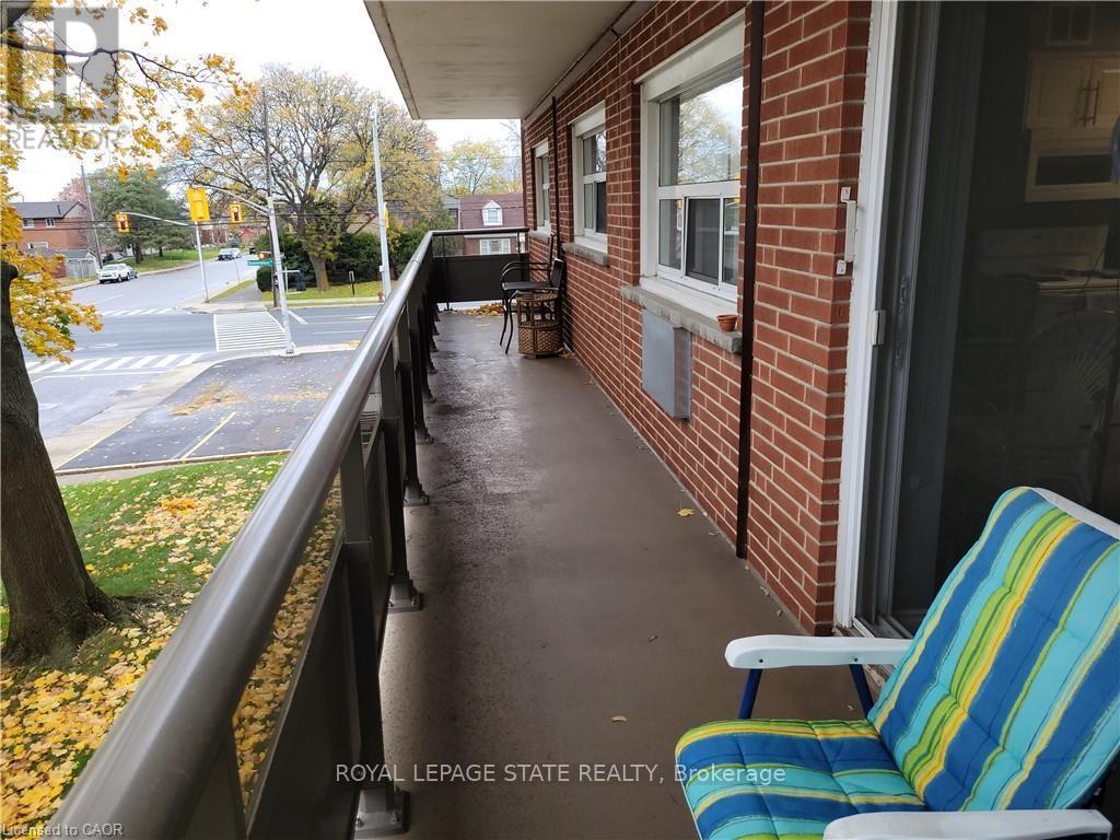 210 - 11 Woodman Drive S, Hamilton, Ontario  L8K 4E3 - Photo 17 - X12511620