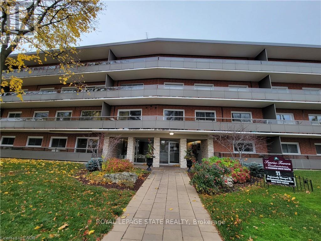 210 - 11 Woodman Drive S, Hamilton, Ontario  L8K 4E3 - Photo 2 - X12511620