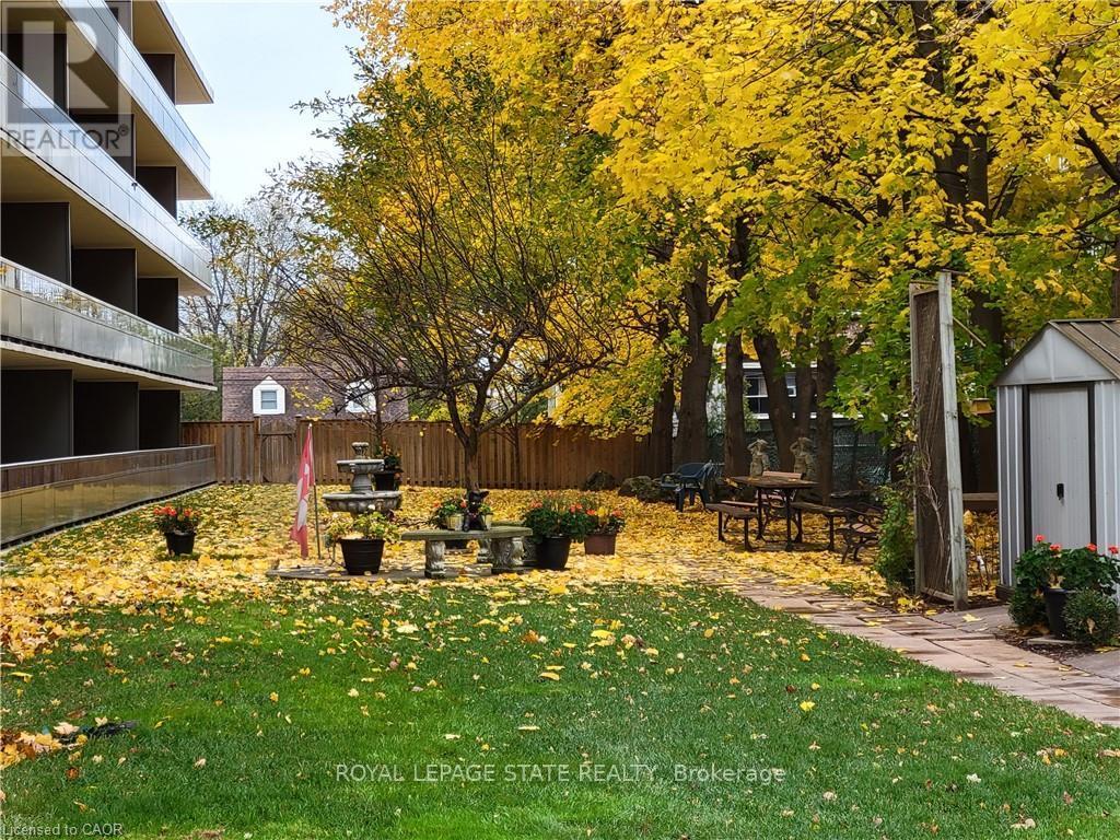 210 - 11 Woodman Drive S, Hamilton, Ontario  L8K 4E3 - Photo 21 - X12511620