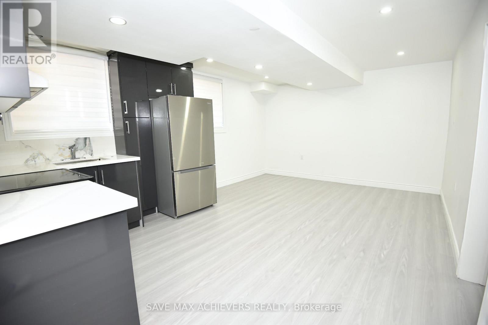 107 Byers Street, London South, Ontario  N6L 0E9 - Photo 37 - X12511636