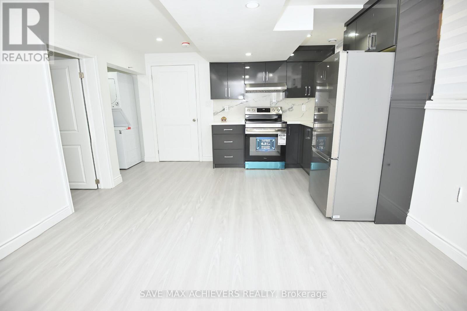 107 Byers Street, London South, Ontario  N6L 0E9 - Photo 39 - X12511636