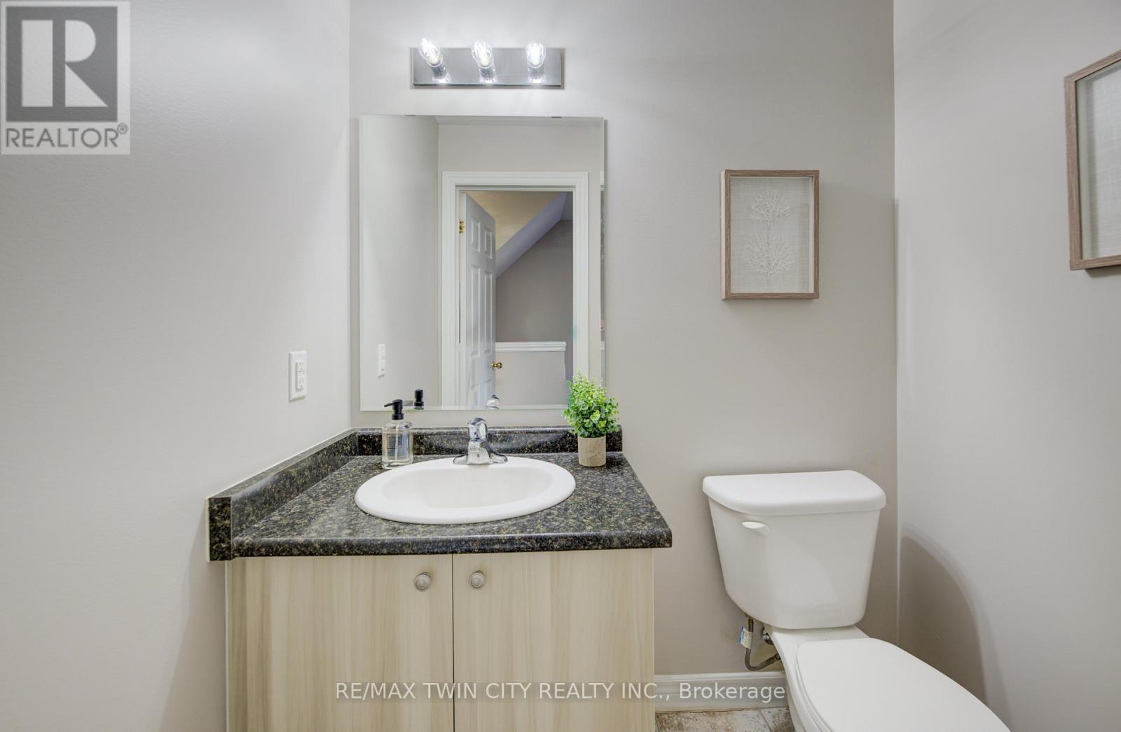 642a - 642 Woodlawn Road E, Guelph, Ontario  N1E 0K4 - Photo 15 - X12511652