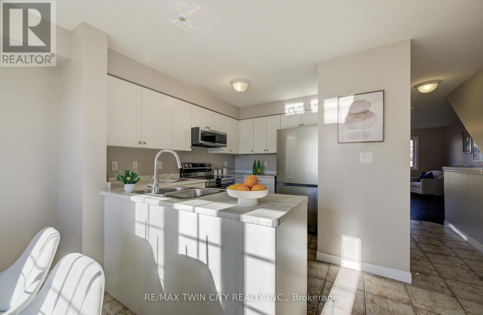 642a - 642 Woodlawn Road E, Guelph, Ontario  N1E 0K4 - Photo 7 - X12511652