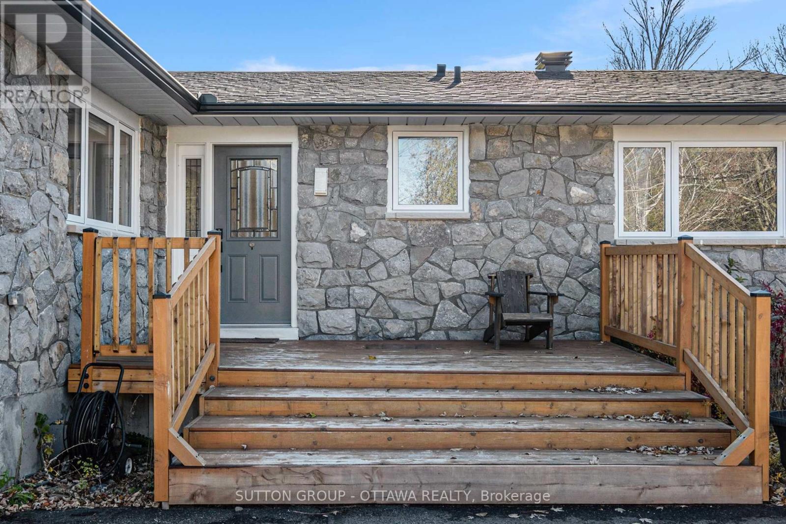 1218 Upton Road, Ottawa, Ontario  K4M 1B3 - Photo 3 - X12490598