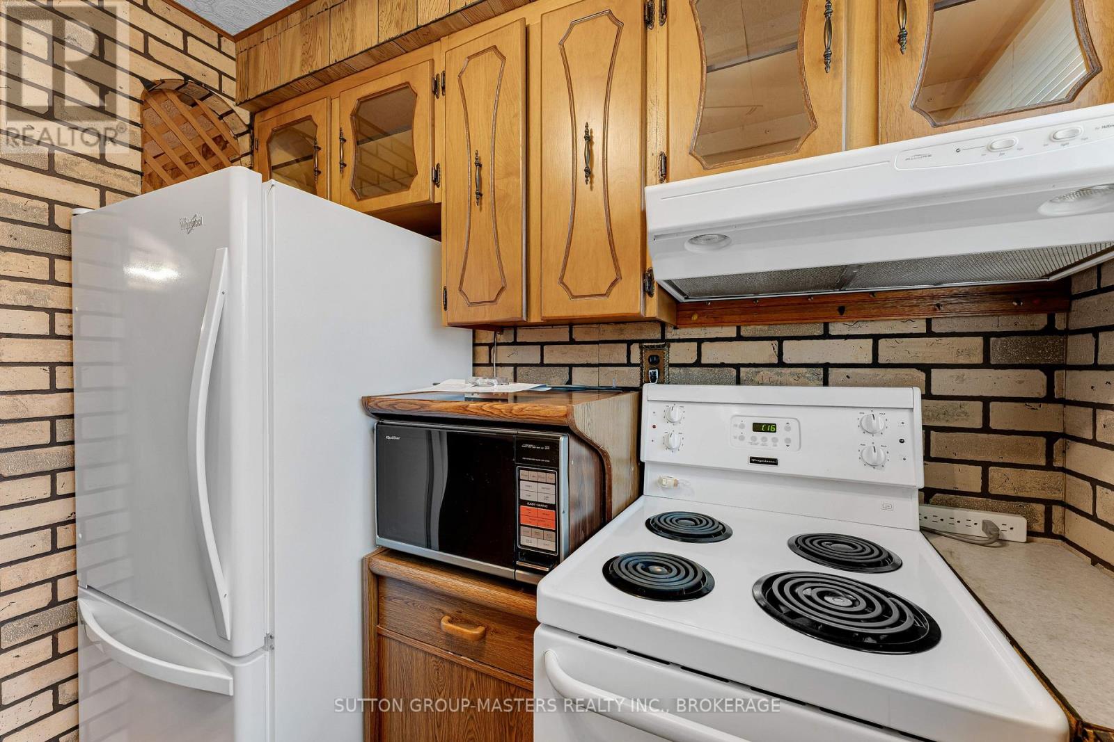 306 Forsyth Street, Gananoque, Ontario K7G 2Y1 - Photo 14 - X12512026