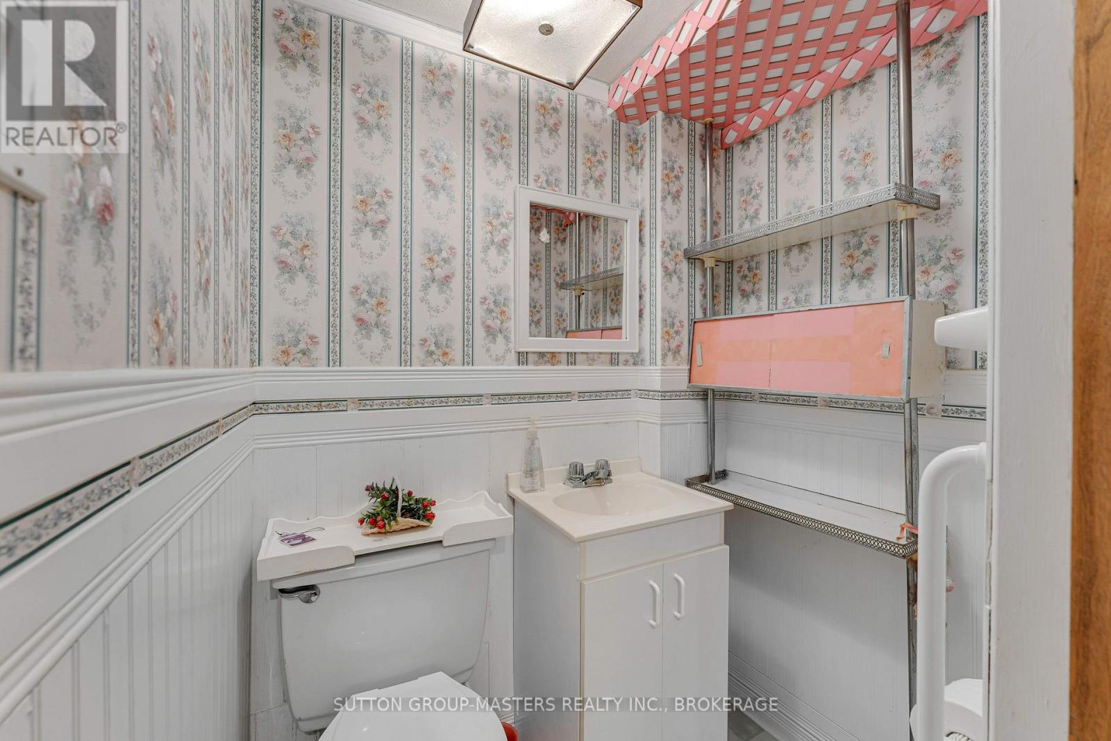 306 Forsyth Street, Gananoque, Ontario K7G 2Y1 - Photo 27 - X12512026