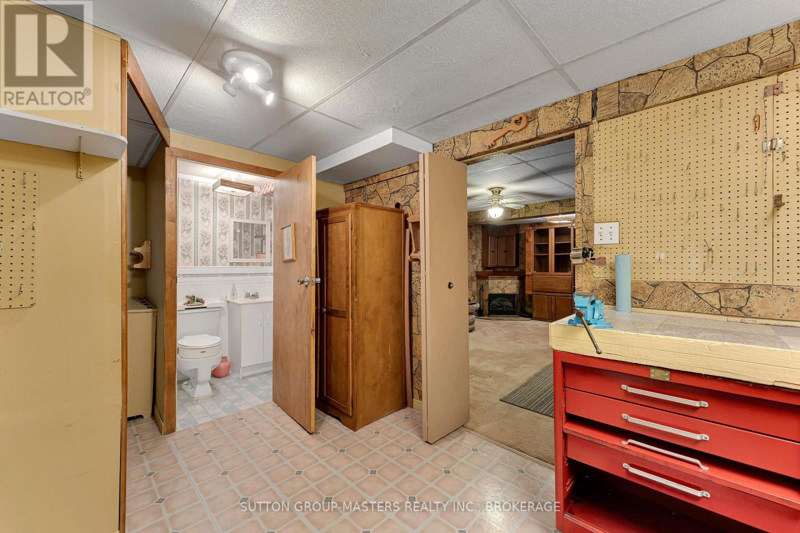 306 Forsyth Street, Gananoque, Ontario K7G 2Y1 - Photo 28 - X12512026