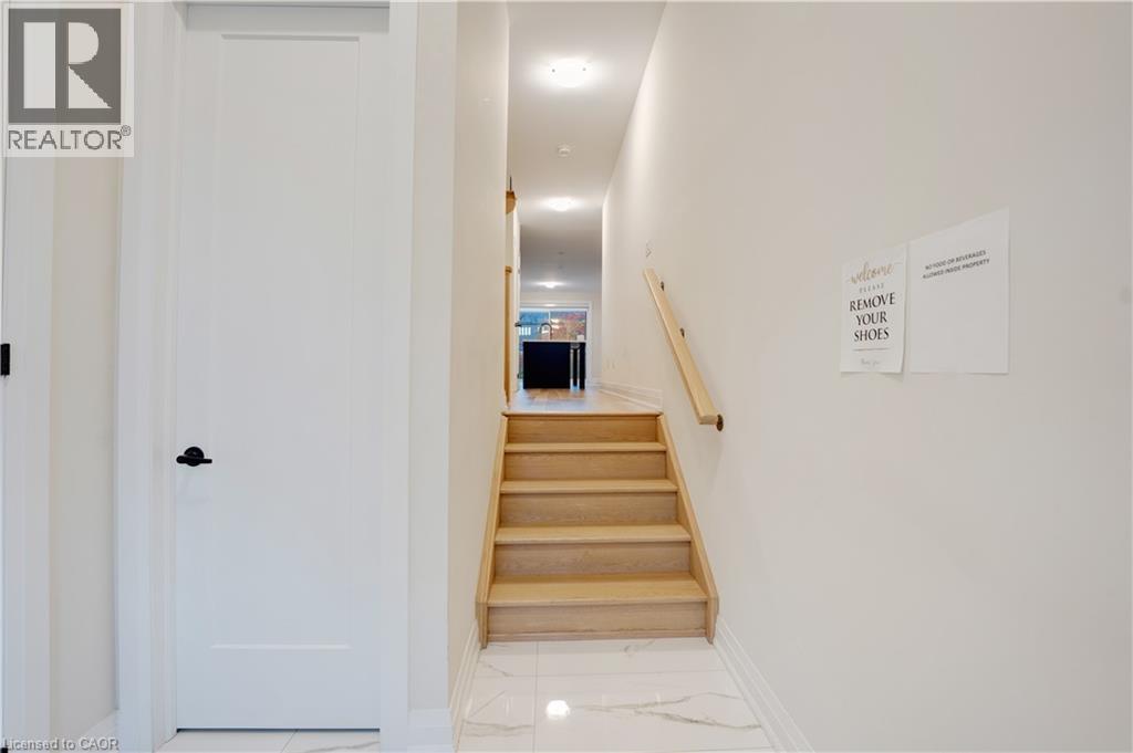 1156 Skyridge Boulevard, Pickering, Ontario L1X 0M4 - Photo 9 - 40781586