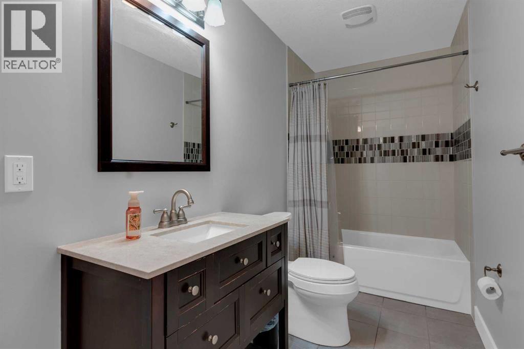 212 3 Street N, Vulcan, Alberta  T0L 2B0 - Photo 26 - A2258643