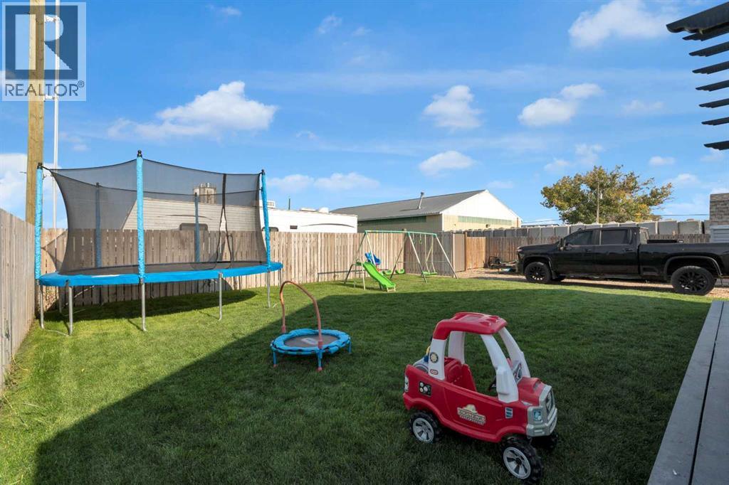 212 3 Street N, Vulcan, Alberta  T0L 2B0 - Photo 32 - A2258643