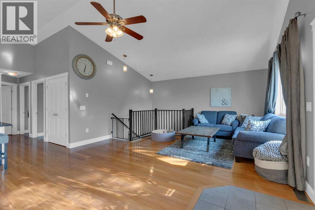 212 3 Street N, Vulcan, Alberta  T0L 2B0 - Photo 8 - A2258643