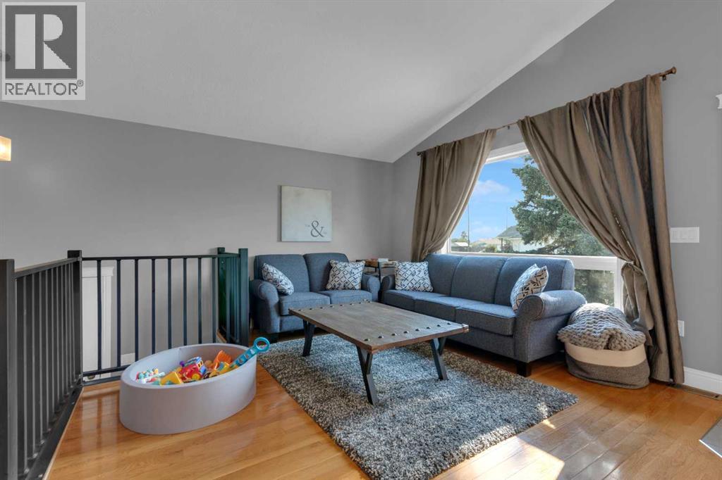 212 3 Street N, Vulcan, Alberta  T0L 2B0 - Photo 10 - A2258643