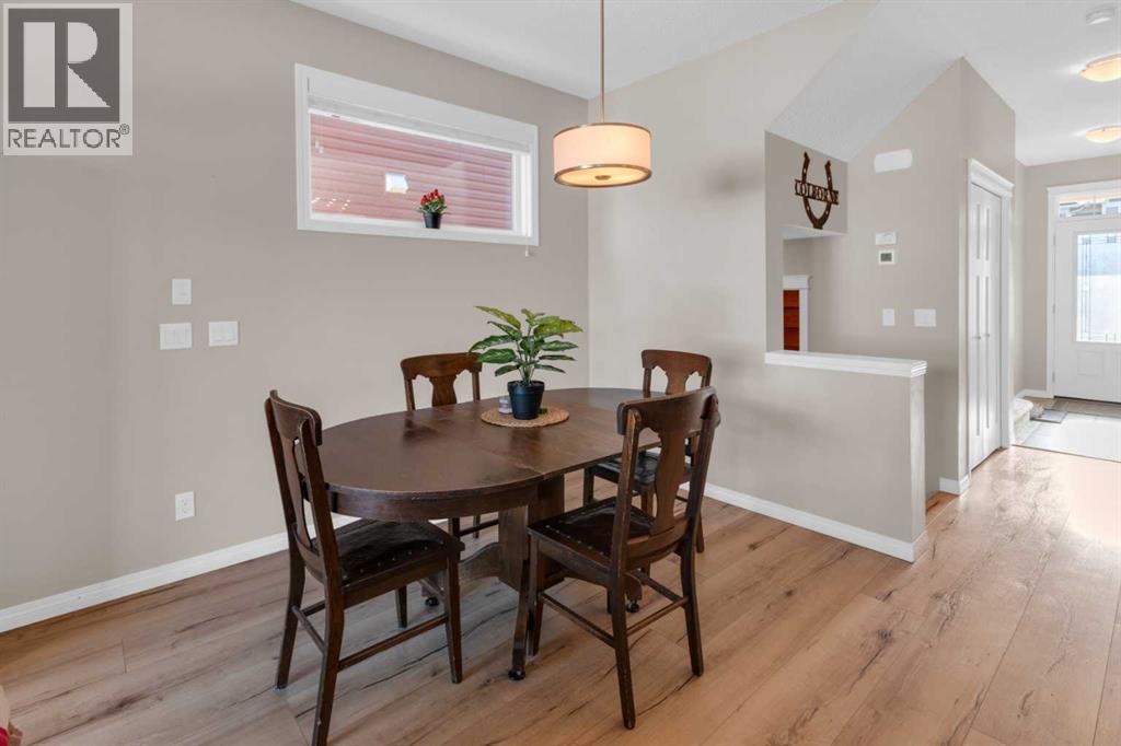 84 Fireside Crescent, Cochrane, Alberta  T4C 2L5 - Photo 10 - A2265612