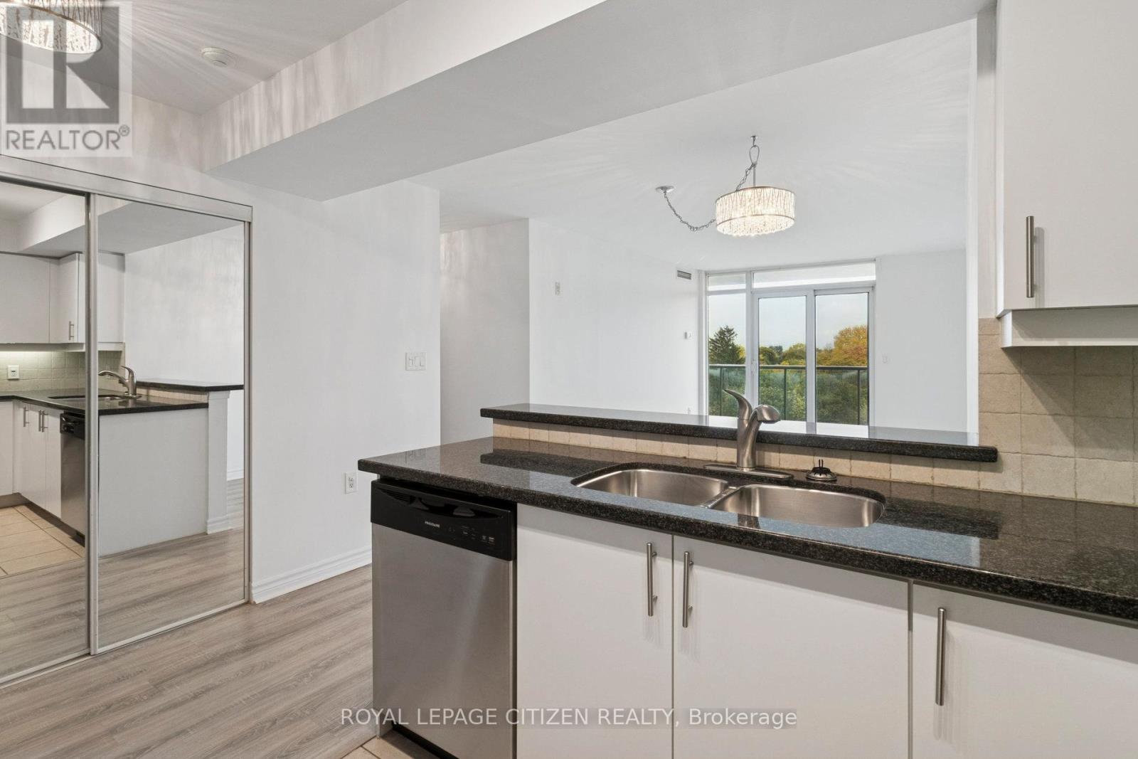 613 - 3840 Bathurst Street, Toronto, Ontario  M3H 6C6 - Photo 11 - C12511678